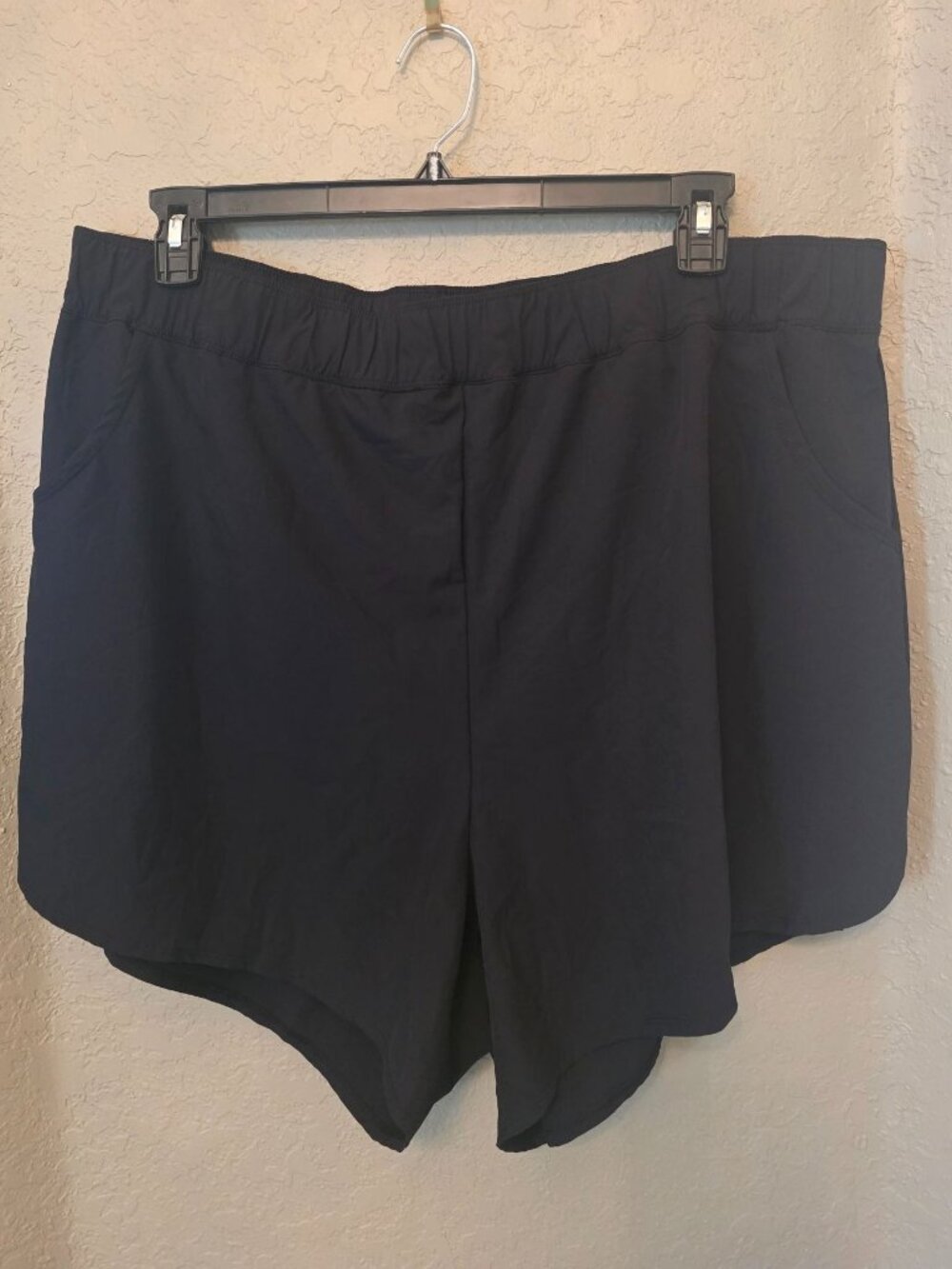 Torrid Black Ultra Lightweight Pull on Performance Shorts 3X GUC